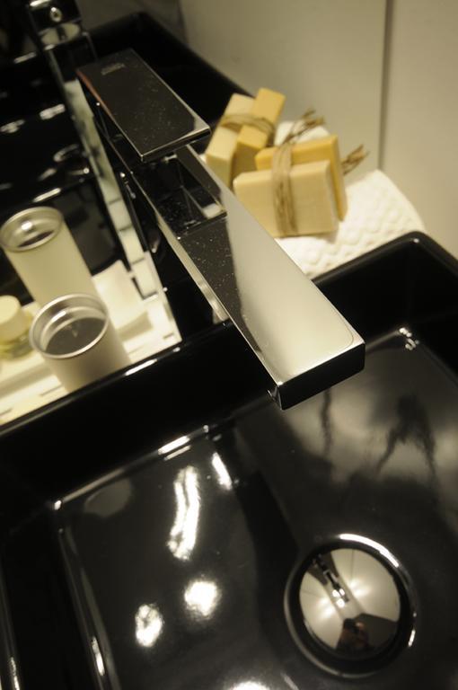 Emilia Suite Design Modena Exterior photo